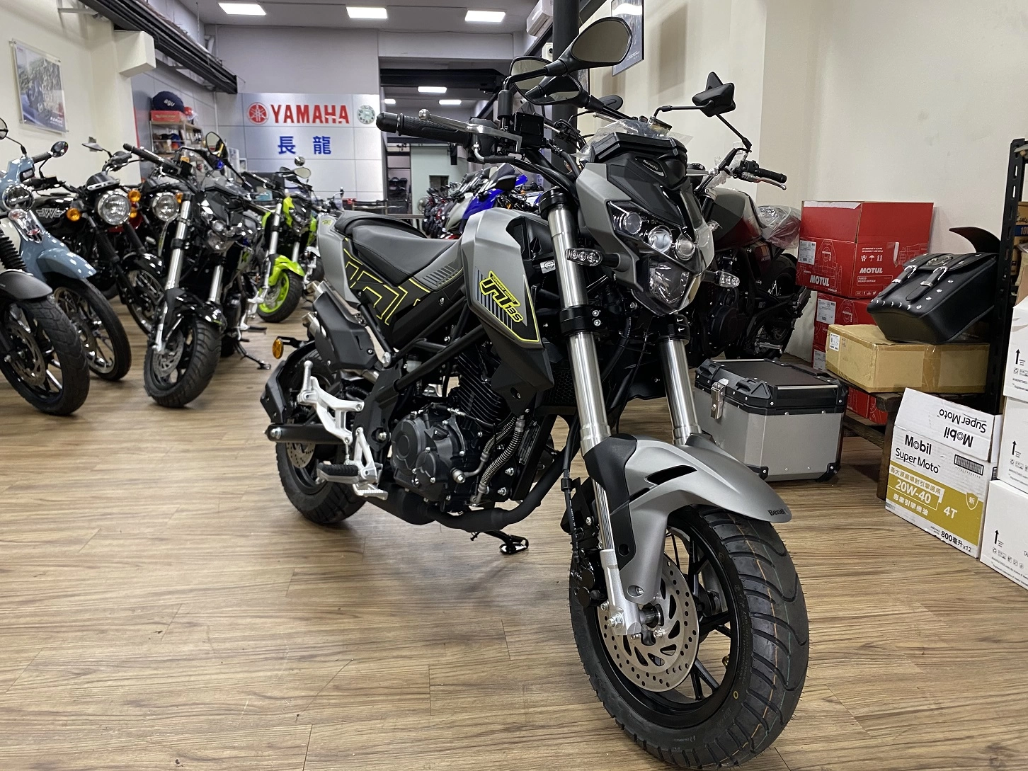 其他 BENELLI TNT 135 中古二手機車 135cc 2022款