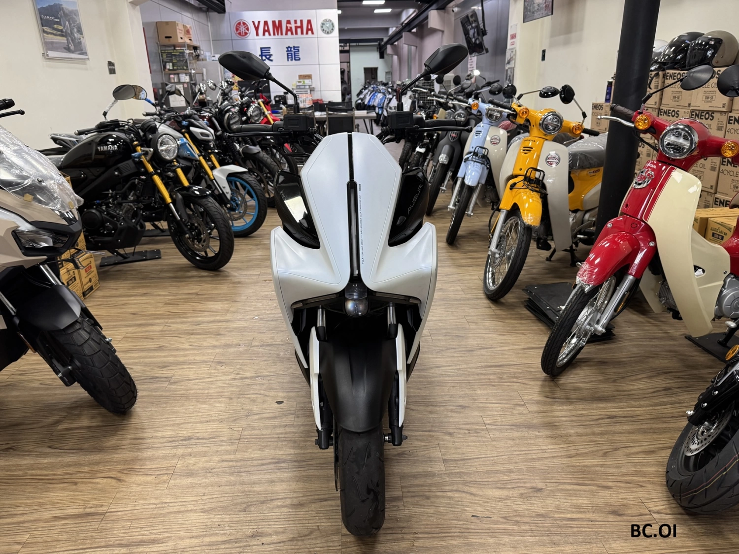 YAMAHA/山葉 Augur 155 2023款 車輛照片