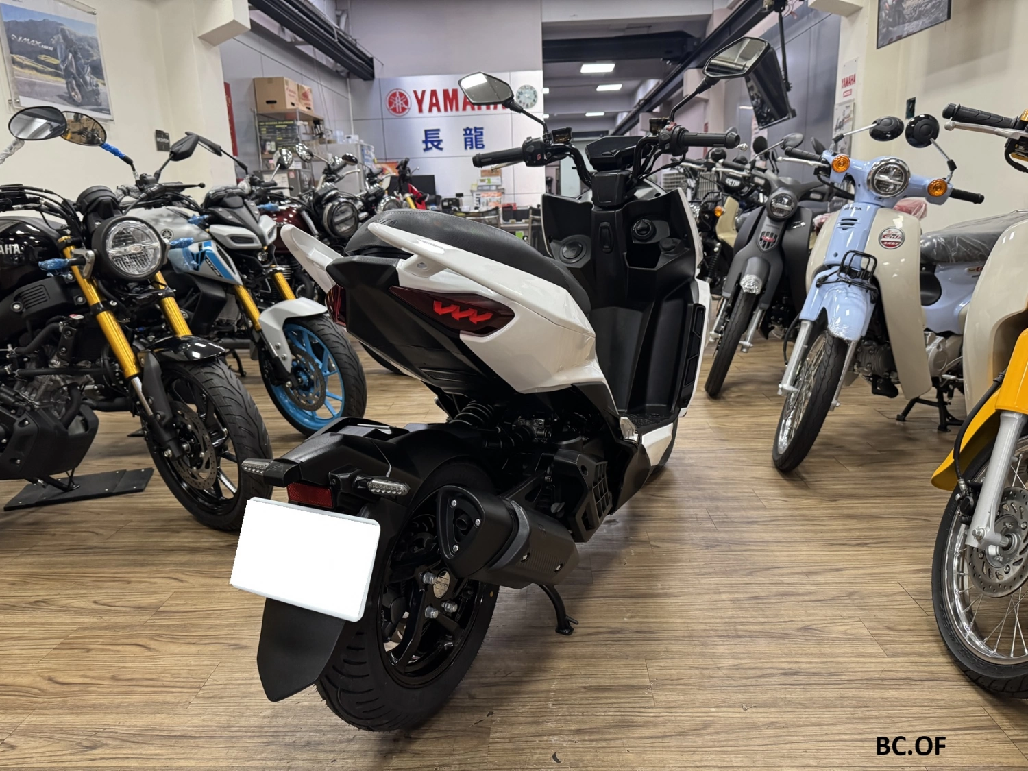 SYM/三陽 DRG BT 158 TCS Keyless 2023款 車輛照片