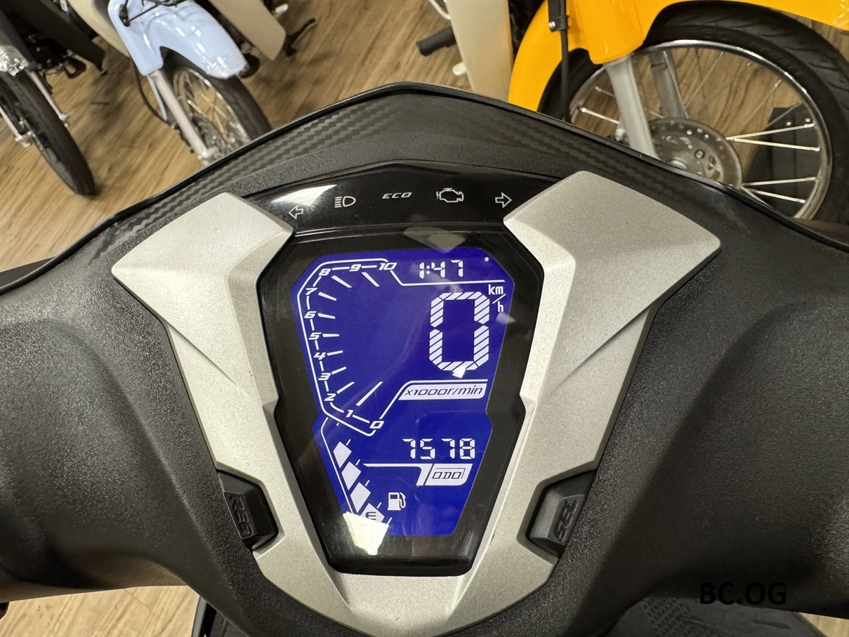 YAMAHA/山葉 RS NEO 125 2023款 車輛照片