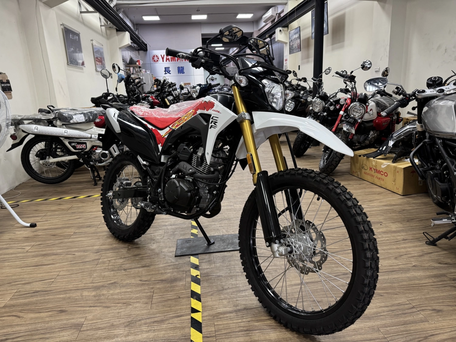 Honda/本田 CRF150L 2026款 車輛照片