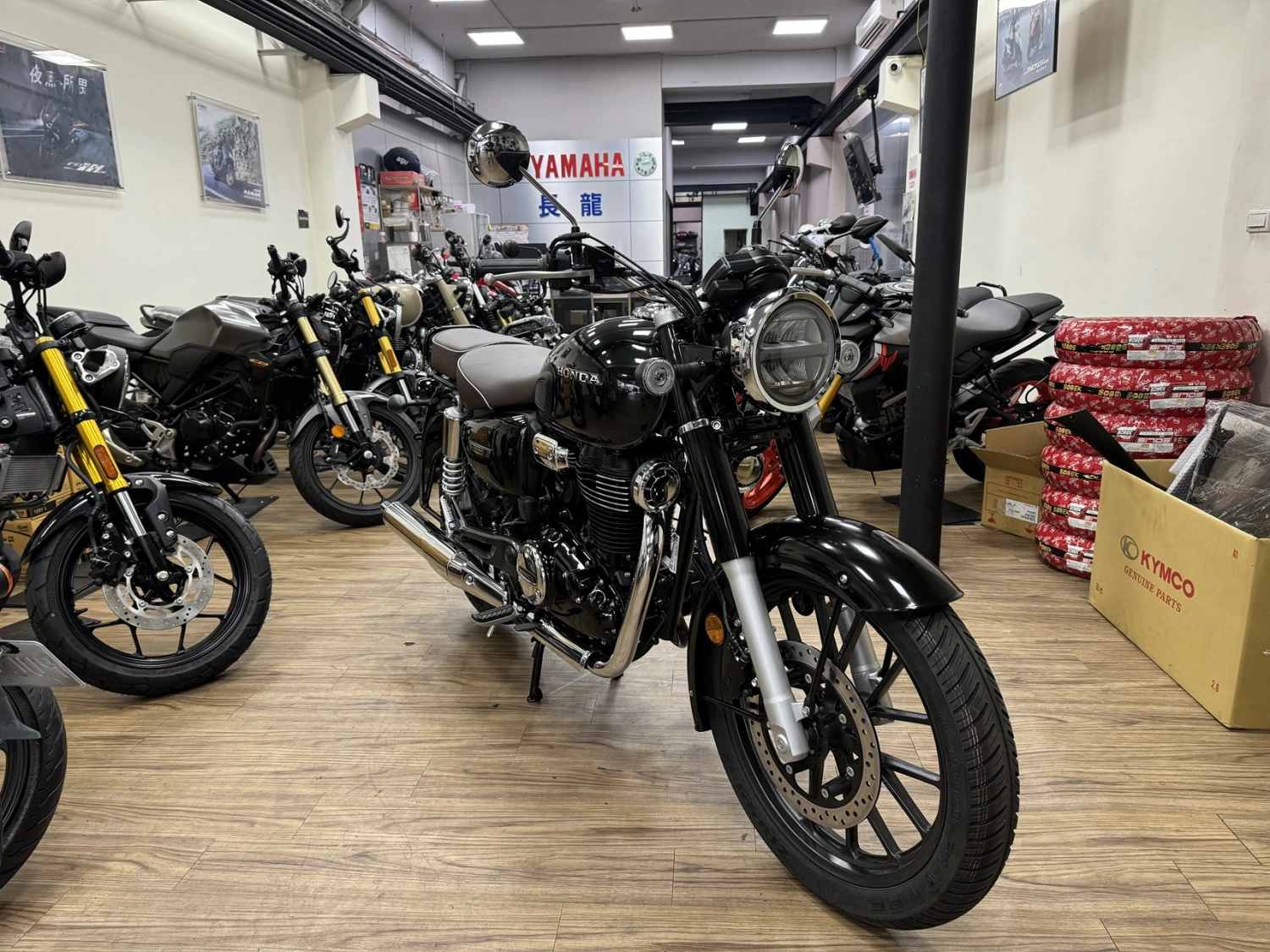 Honda/本田 CB350C 皇家版 2026款 車輛照片