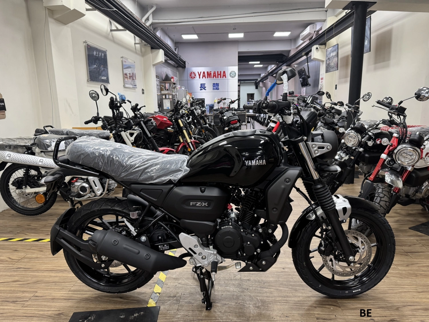 YAMAHA/山葉 FZX 150 TCS 2026款 車輛照片