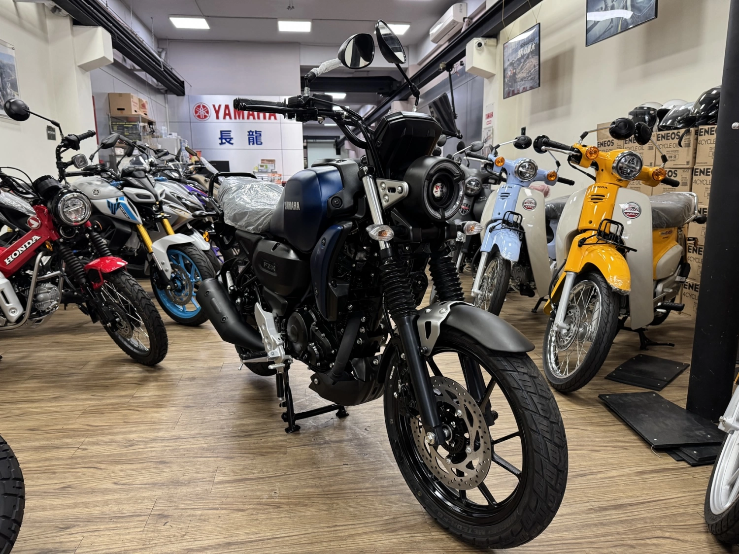 YAMAHA/山葉 FZX 150 TCS 2026款 車輛照片