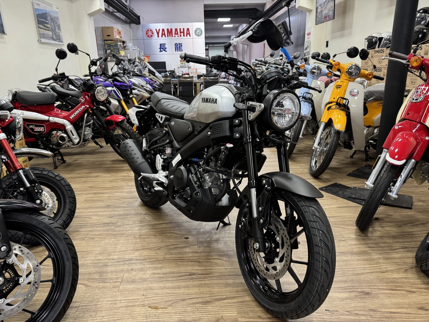 YAMAHA/山葉 XSR 155 2026款 車輛照片