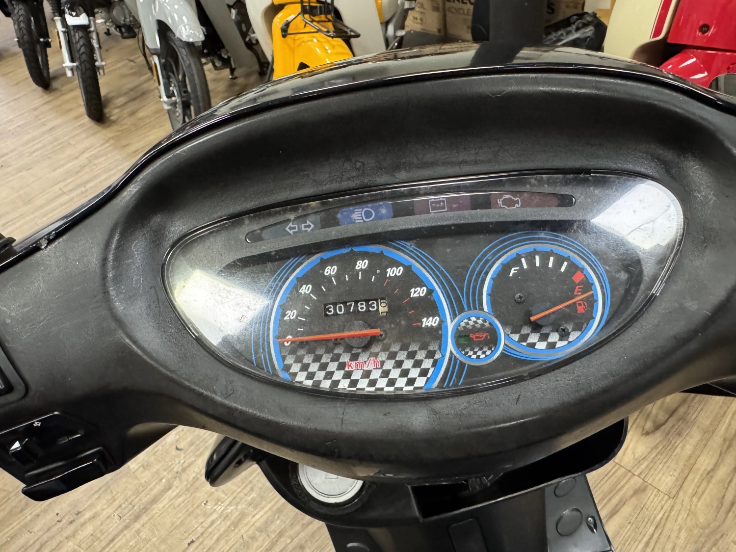 KYMCO/光陽 超級金牌150 2018款 車輛照片