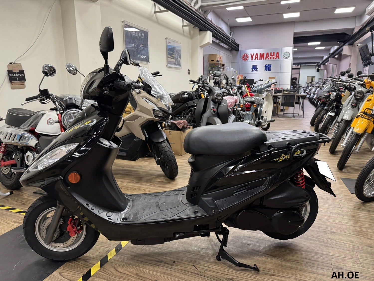 KYMCO/光陽 超級金牌150 2018款 車輛照片