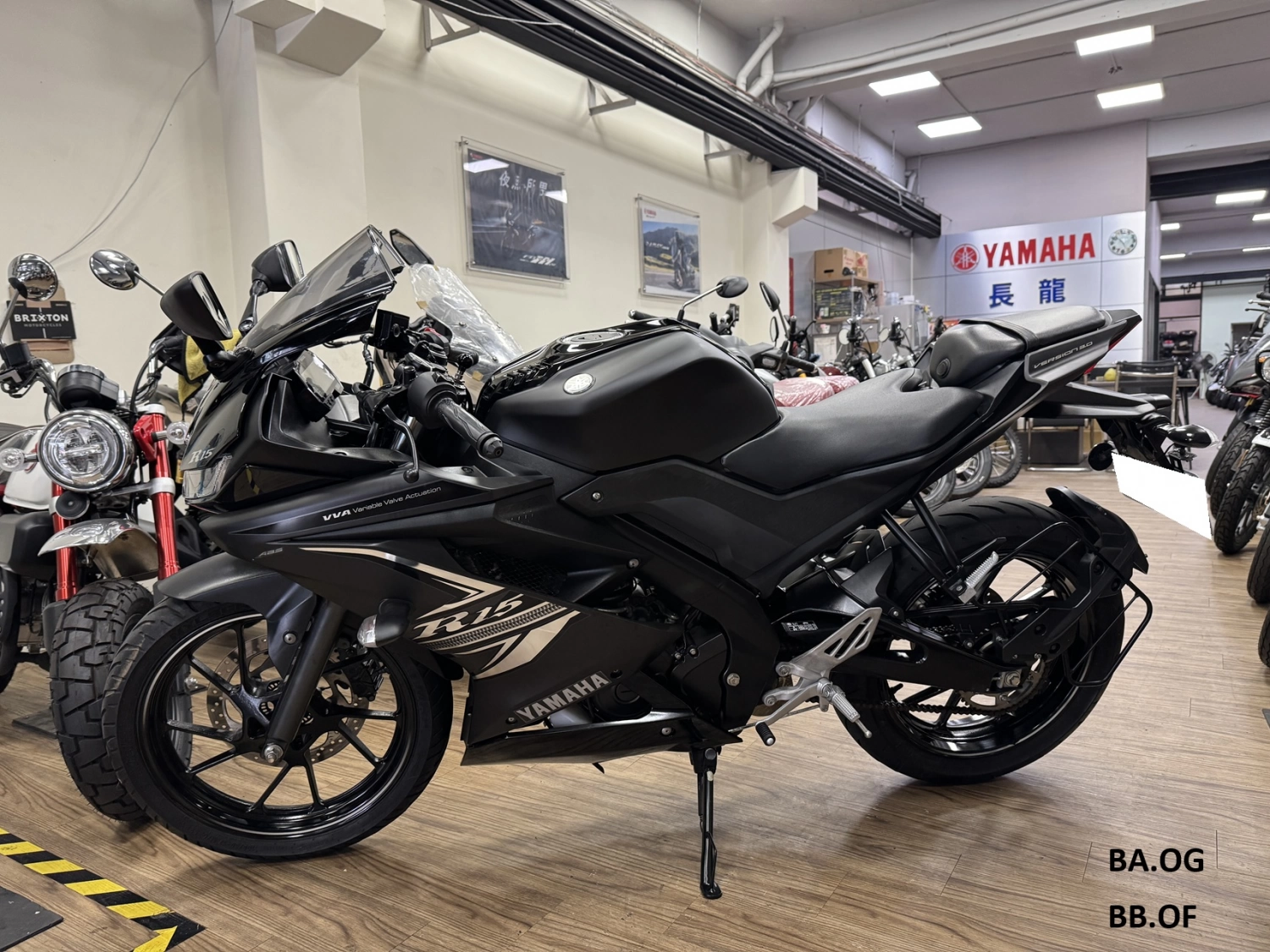 YAMAHA/山葉 R15V3 2021款 車輛照片