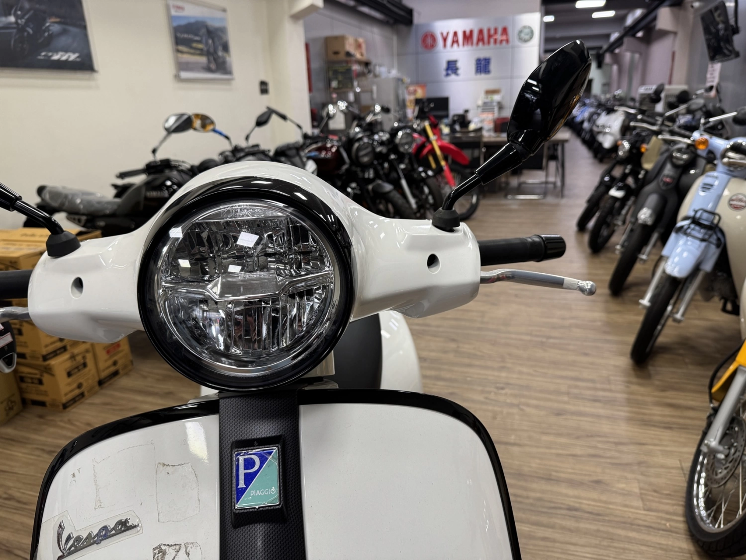 Vespa/偉士牌 GTS 300 Keyless 2023款 車輛照片