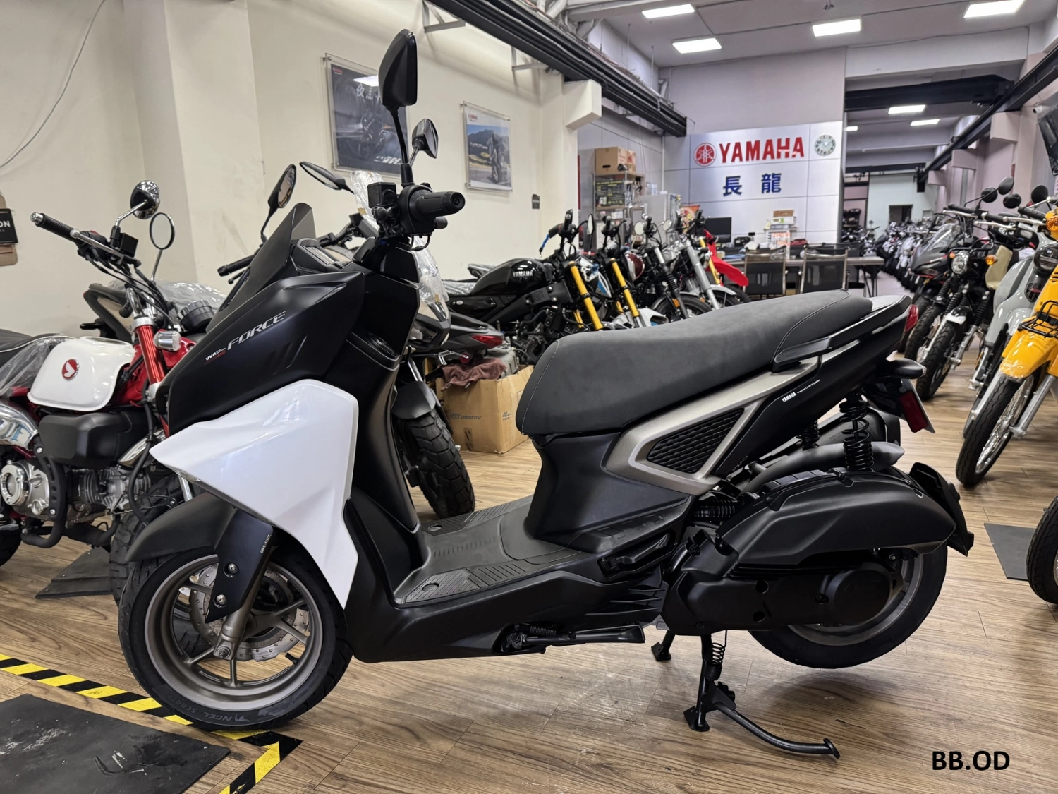 YAMAHA/山葉 FORCE 2.0 2022款 車輛照片