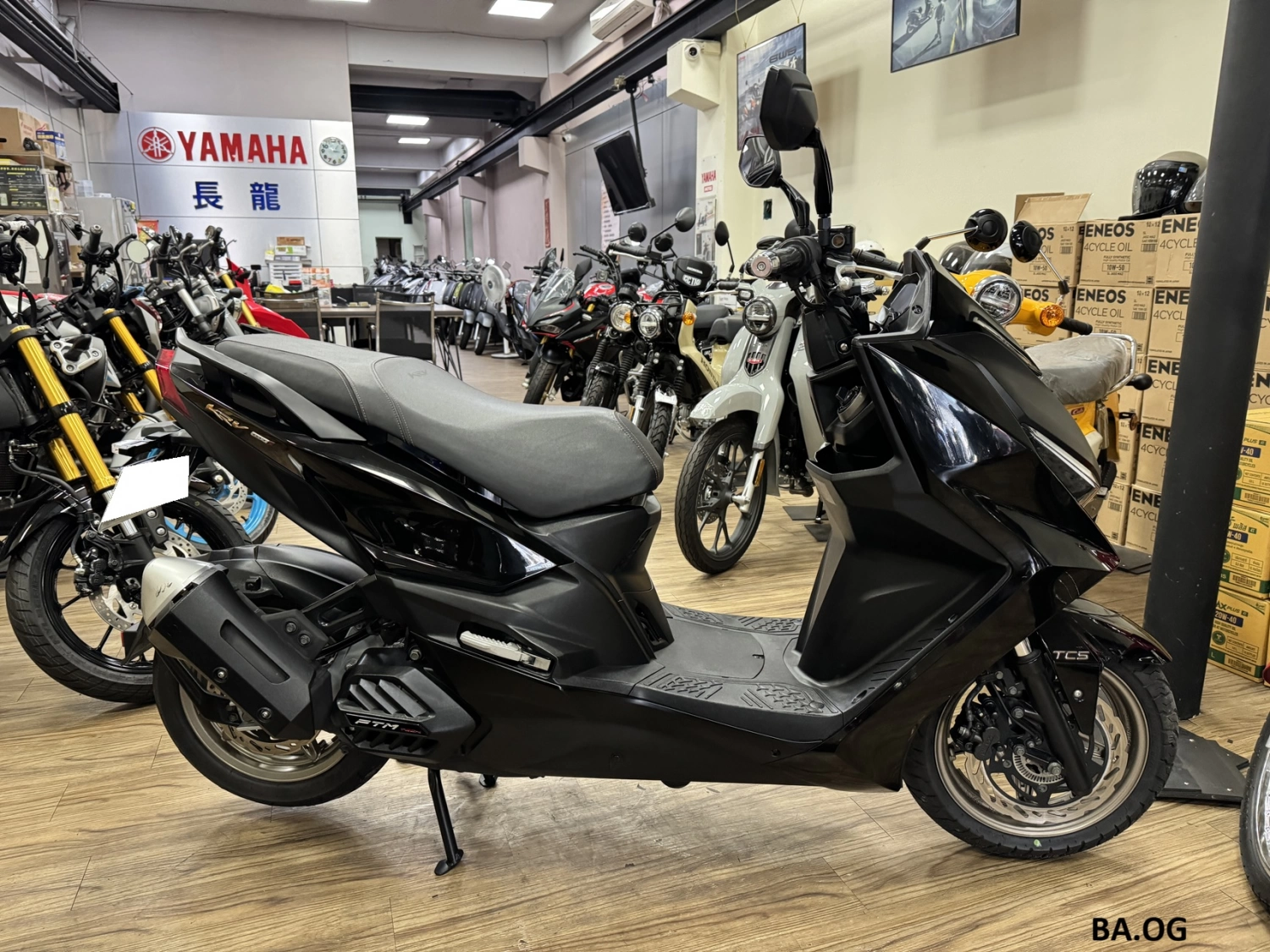 KYMCO/光陽 KRV 180 TCS 2021款 車輛照片