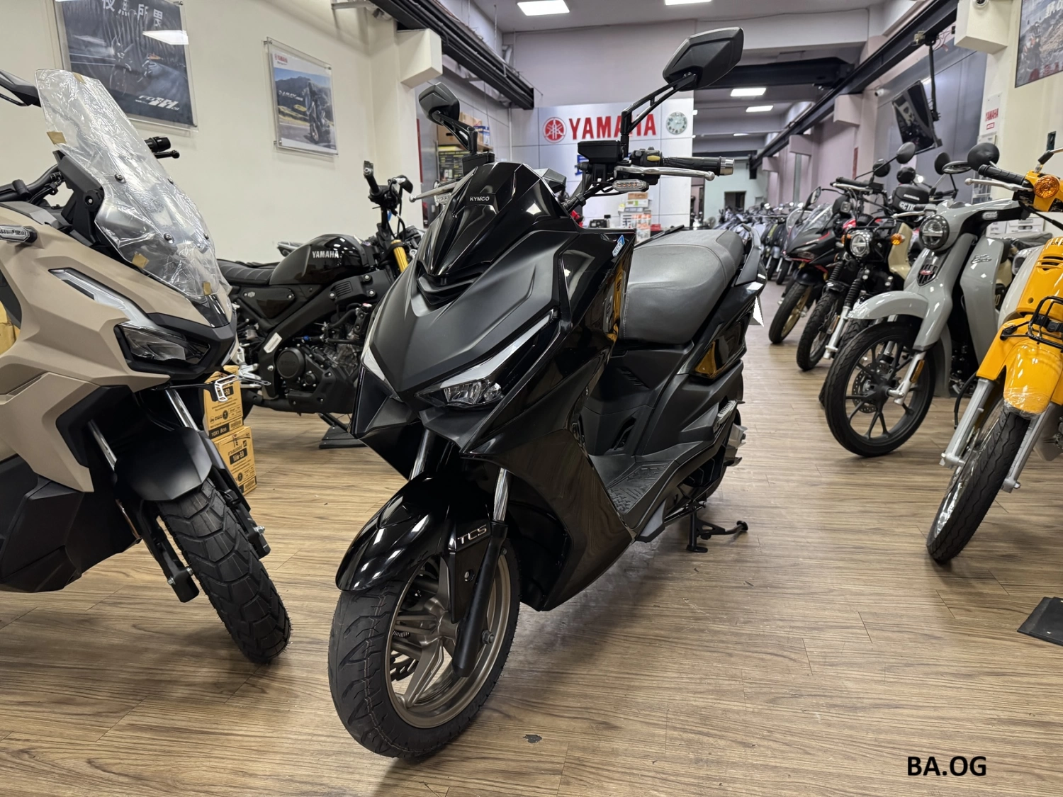 KYMCO/光陽 KRV 180 TCS 2021款 車輛照片